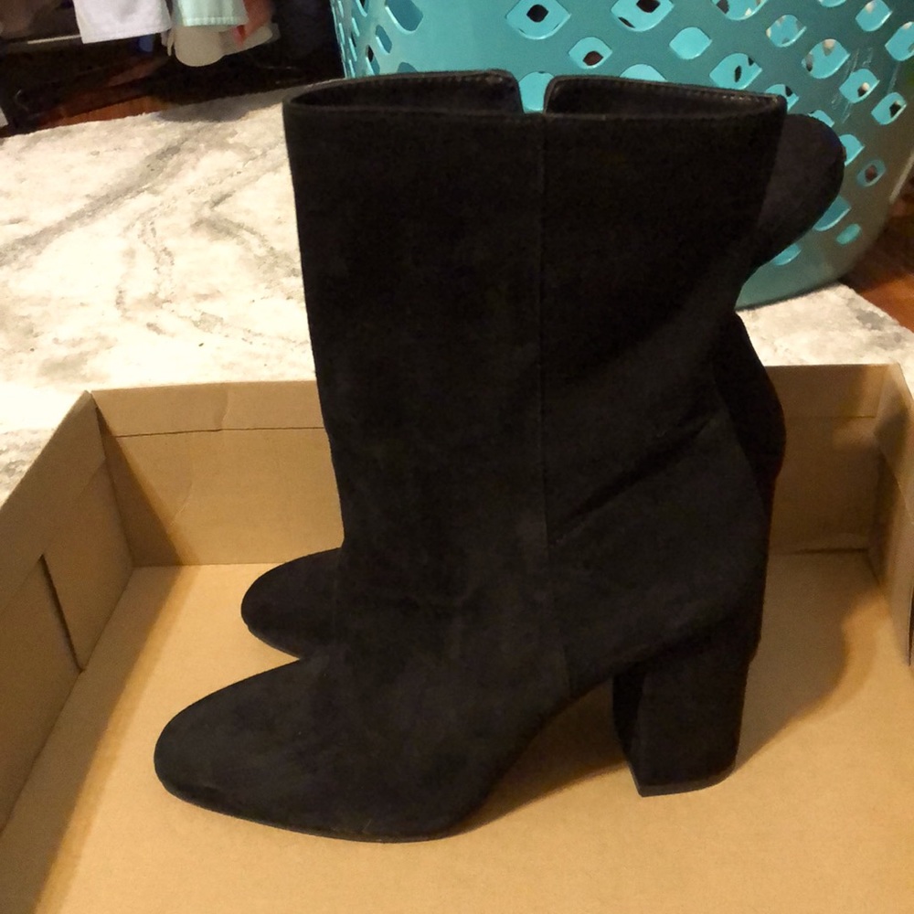 Jessica Simpson suede block heel boot